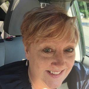 Meet your Posher, Carol